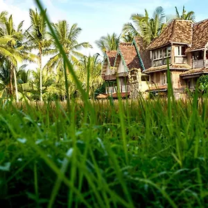  Vakantieboerderij The Rice Joglo Eco-stay